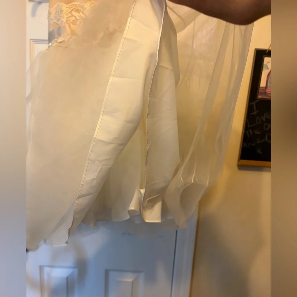 David's Bridal Girls👧🏻Ivory/Champagne Color Dress👗w Satin Waist Bow🎀Sz 3 - Picture 7 of 8